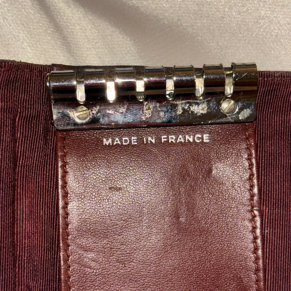 CHANEL Calfskin Black Soft Quilted Leather Key Case - Very good condition - Picture 8 of 14